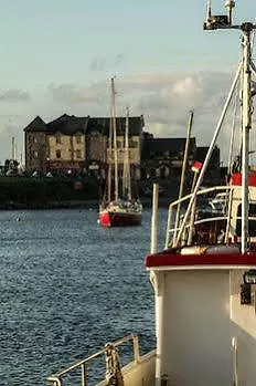 Pier Head & Leisure 3*